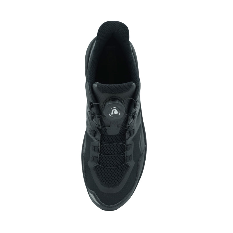 League Ultrax U Black/Black Sepatu Running Pria