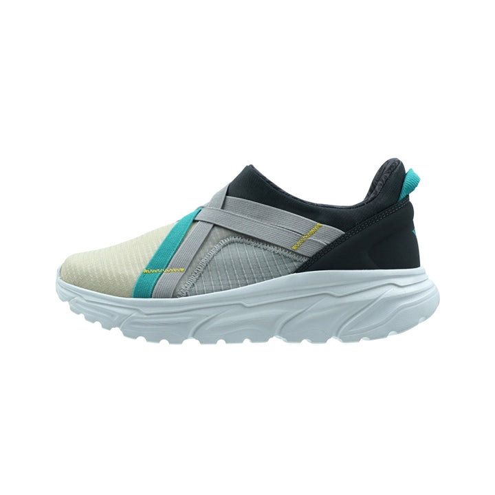 League Shoes Sneaker Wanita IU 2010824124N