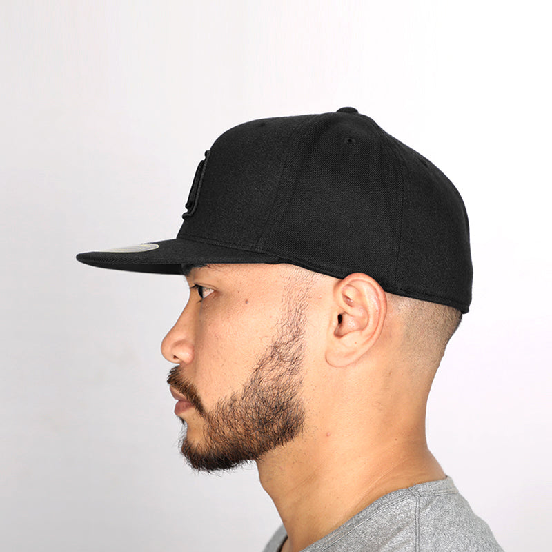 League Incerta Black Snapback Lifestyle