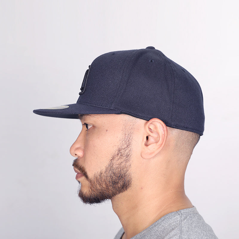 League Incerta Navy Snapback Lifestyle